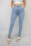 Magic Waist Light Wash Jeans
