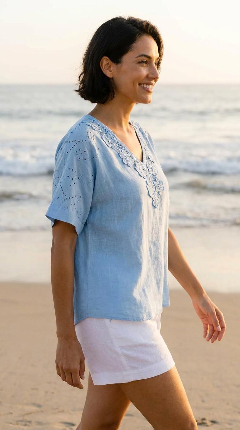 Curve Floral Crochet Top