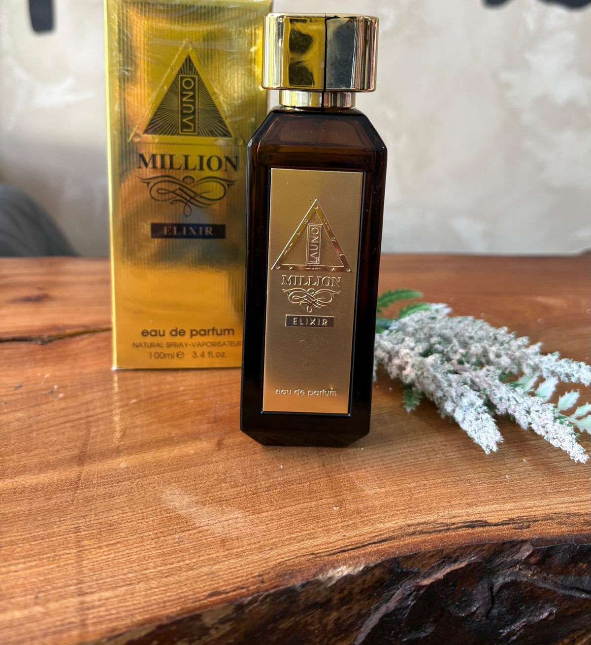 Uno Million Eau De Parfum
