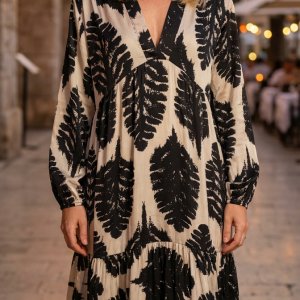 Leaf Print Black/Beige Maxi Dress